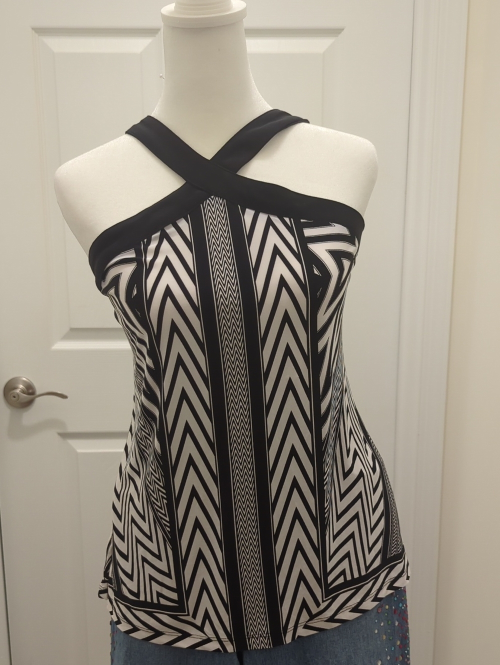 INC International Concepts Black & White Geometric Halter Cami
